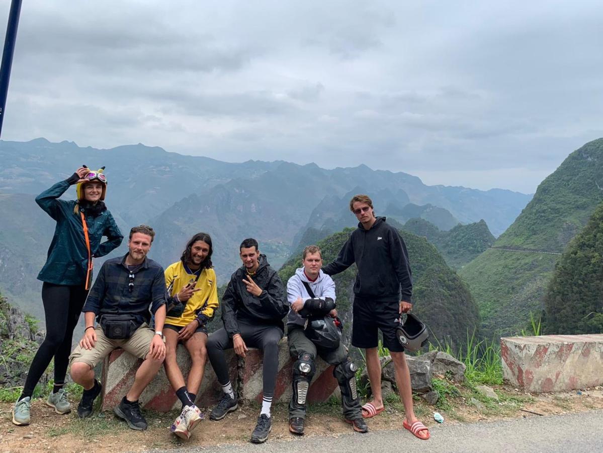 Nhi'S House & Safari -Motorbike Rental-Tour Ha Giang Buitenkant foto