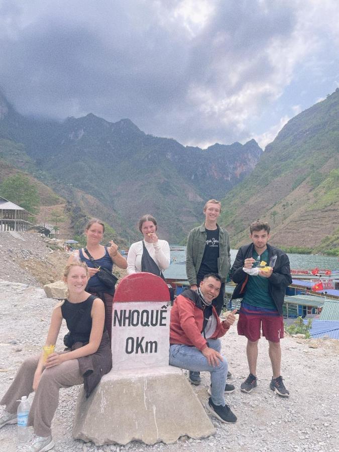 Nhi'S House & Safari -Motorbike Rental-Tour Ha Giang Buitenkant foto