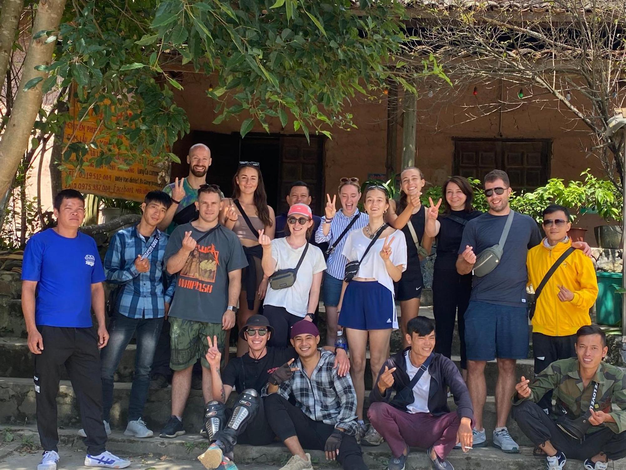 Nhi'S House & Safari -Motorbike Rental-Tour Ha Giang Buitenkant foto