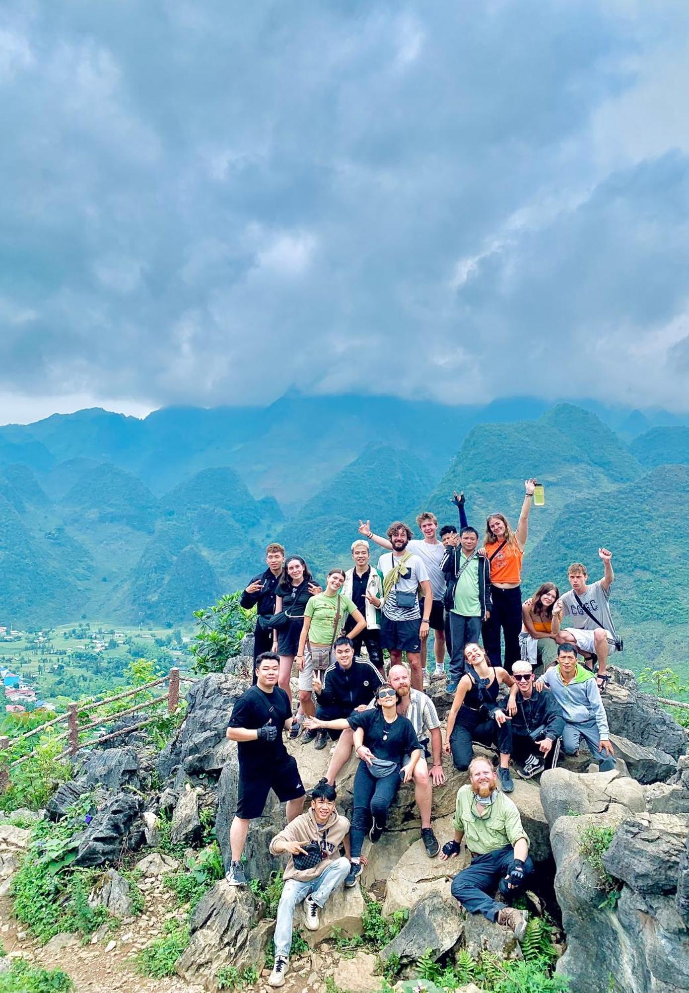 Nhi'S House & Safari -Motorbike Rental-Tour Ha Giang Buitenkant foto